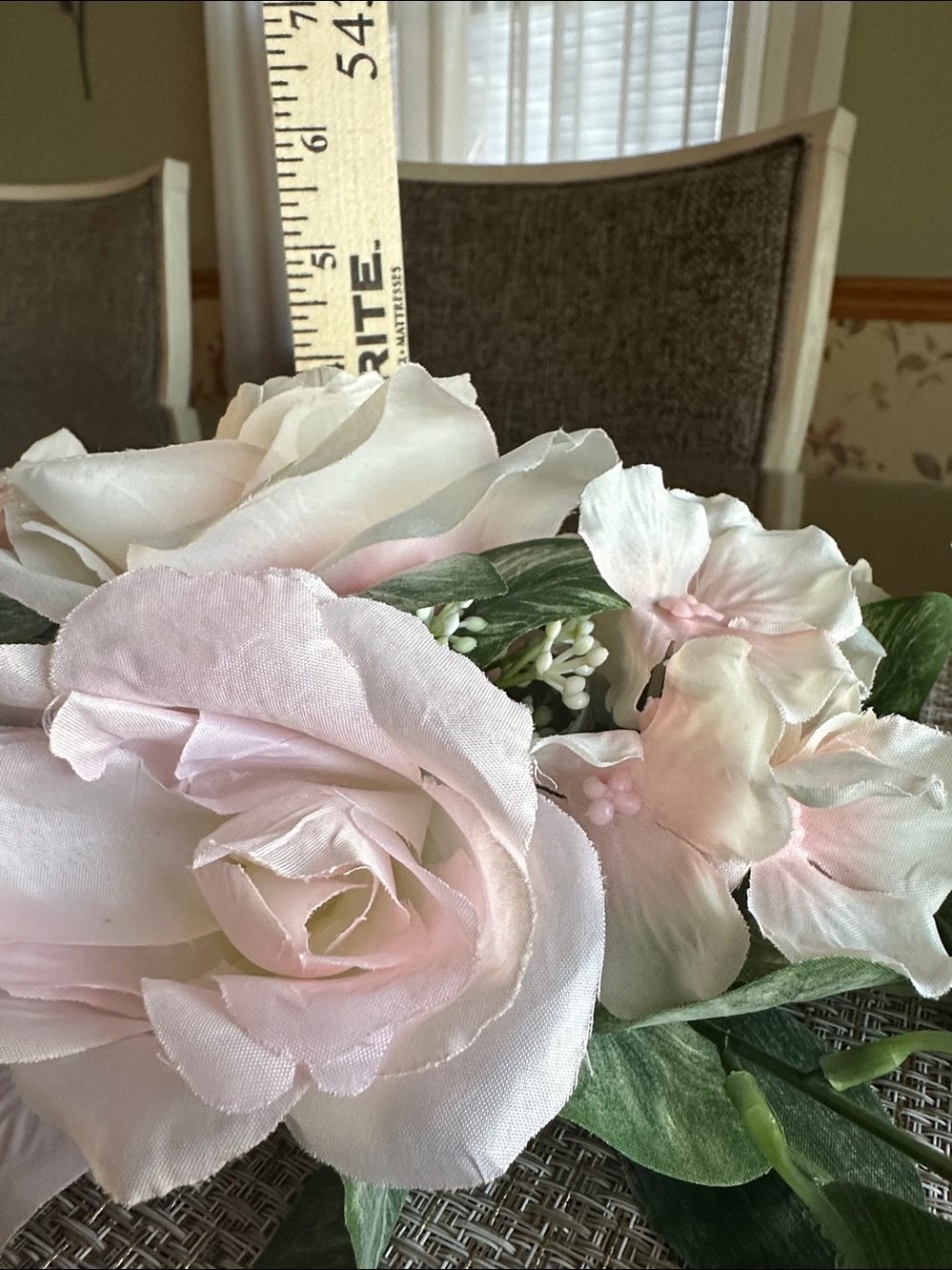 Faux 18" Blush Pink Swag with Artificial Rose Flowers NWOT - Picture 9 of 9